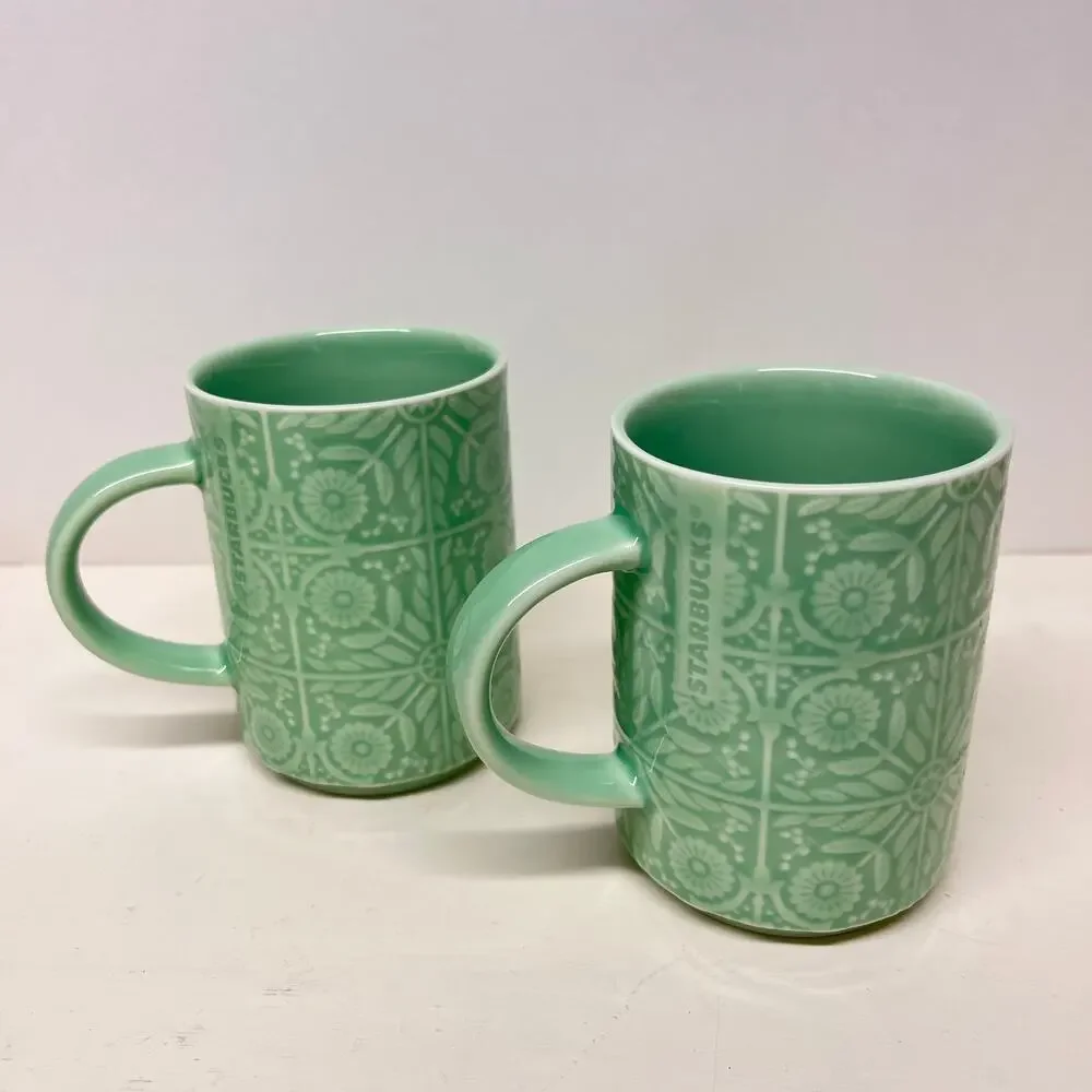Starbucks Embossed Daisy Floral Ceramic Mug Set of 2